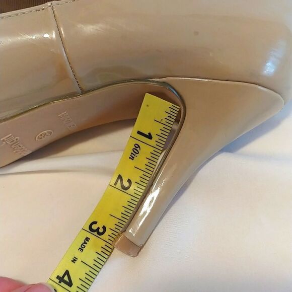 Madden Girl. Beautiful taupe heels. Size 6.5. Great Condition. - Picture 10 of 10